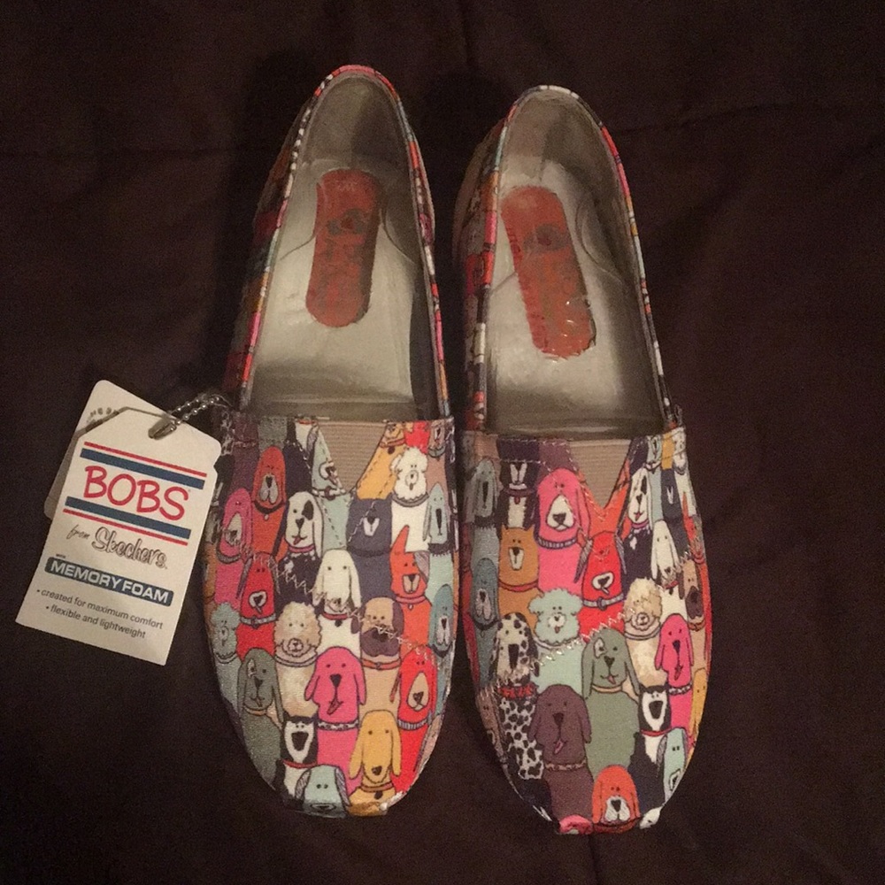 Brand New Women Bobs Size 8